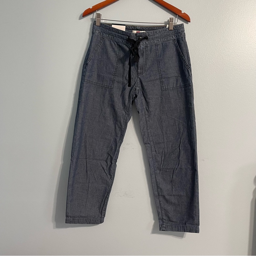 Tommy Hilfiger women’s ankle cropped denim looking Pants new